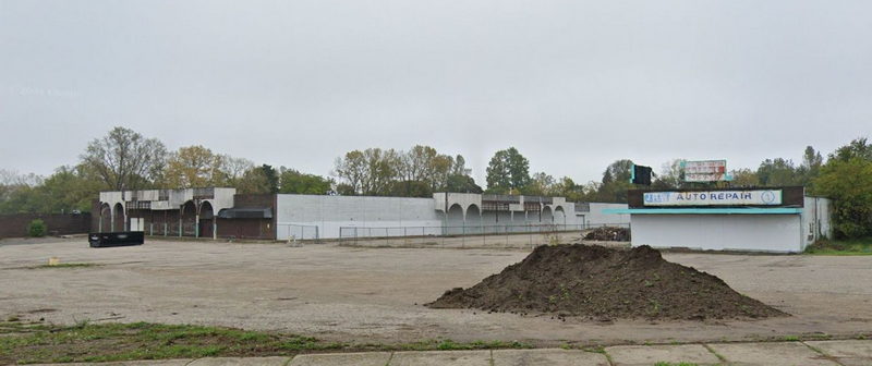 Glenwood Plaza - Street View (newer photo)